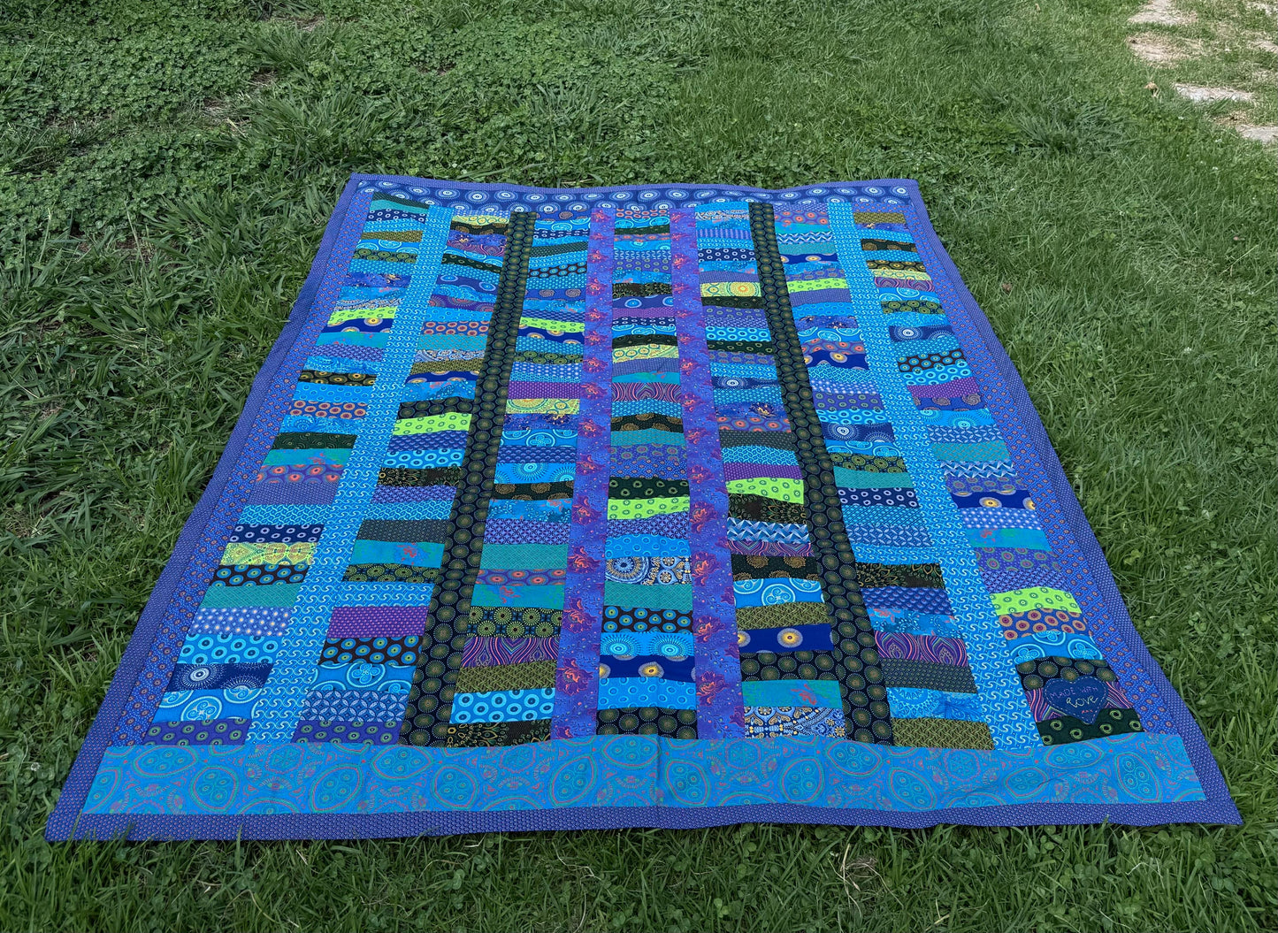 Unique Shwe Shwe Picnic Blanket | 005
